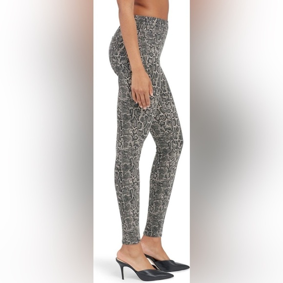 Spanx Ankle Jean-ish Snake Print Leggings - Picture 5 of 10